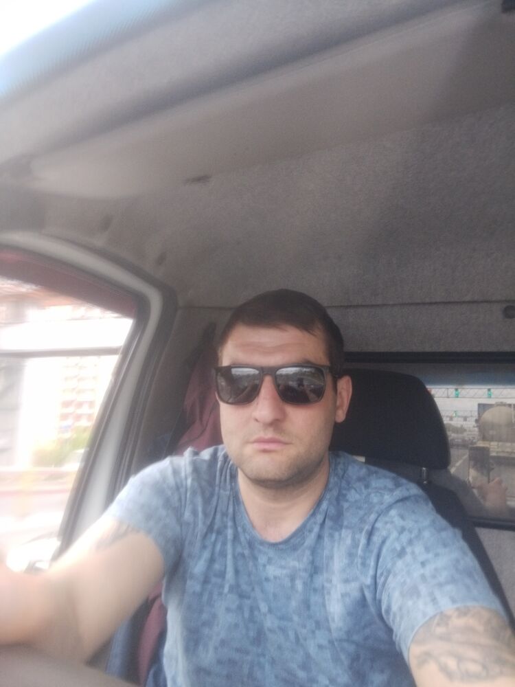  34447343  , 37 ,    