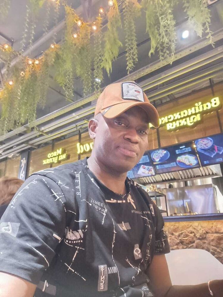  ,   Karl, 39 ,   ,   