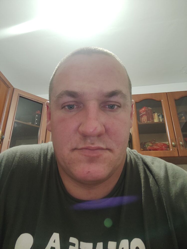  48237523  , 32 ,    