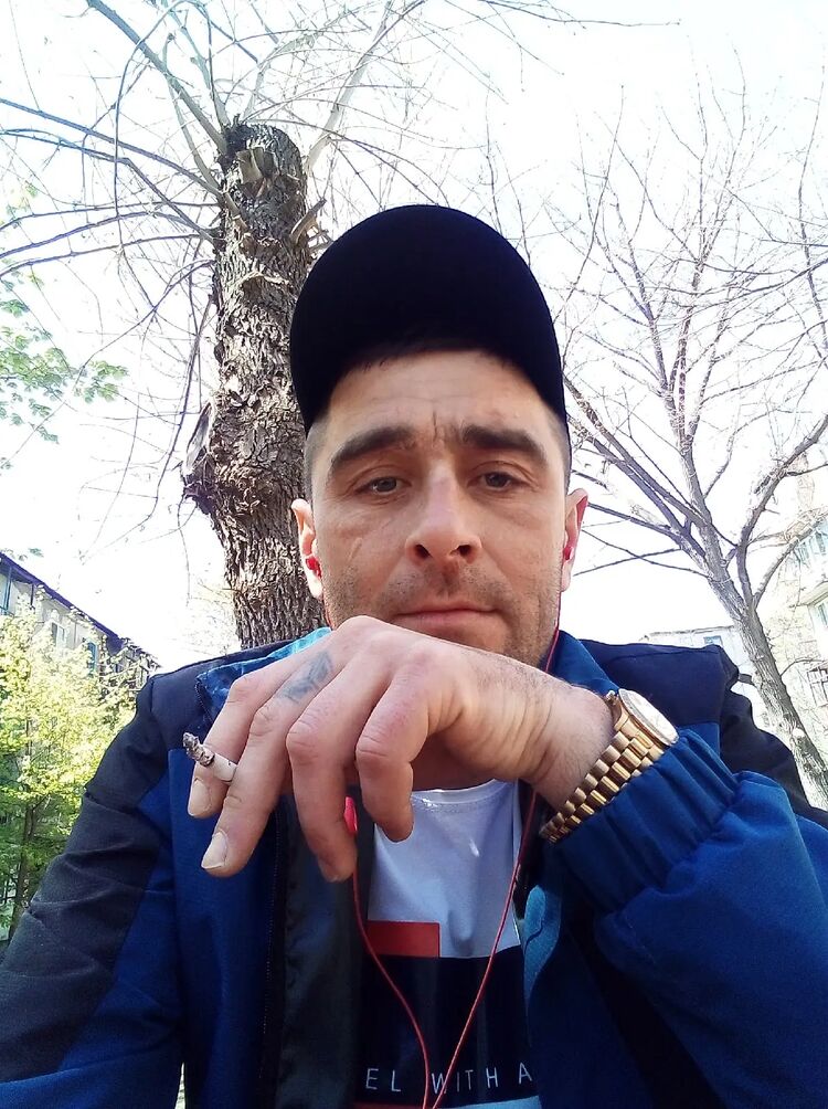  30279193  Roma, 41 ,    