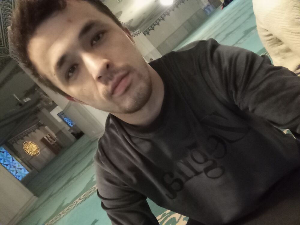  ,   Avazbek, 24 ,   ,   