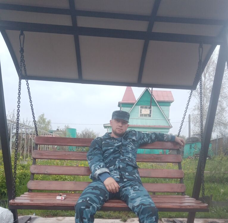  28075873  , 44 ,    