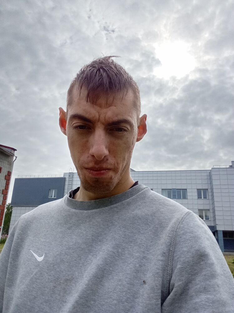  45868483  , 23 ,    -