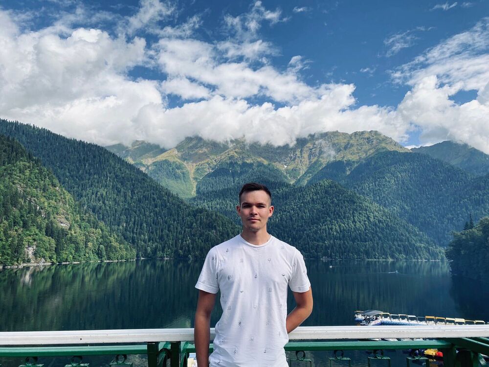  ,   Ruslan, 25 ,     , c 