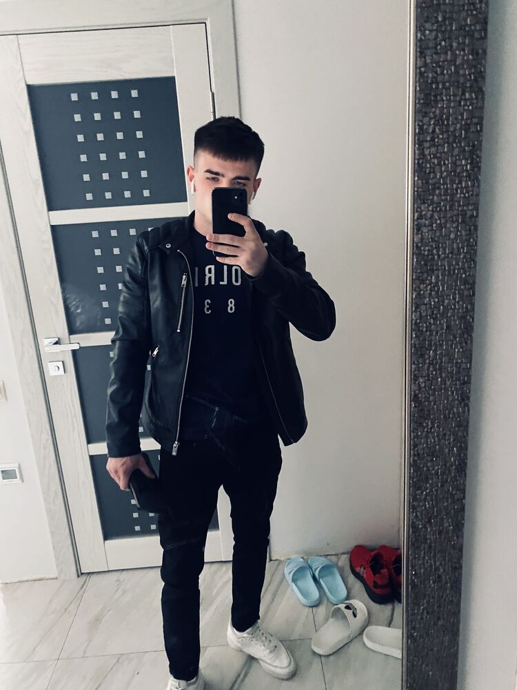  --,   , 23 ,   c 
