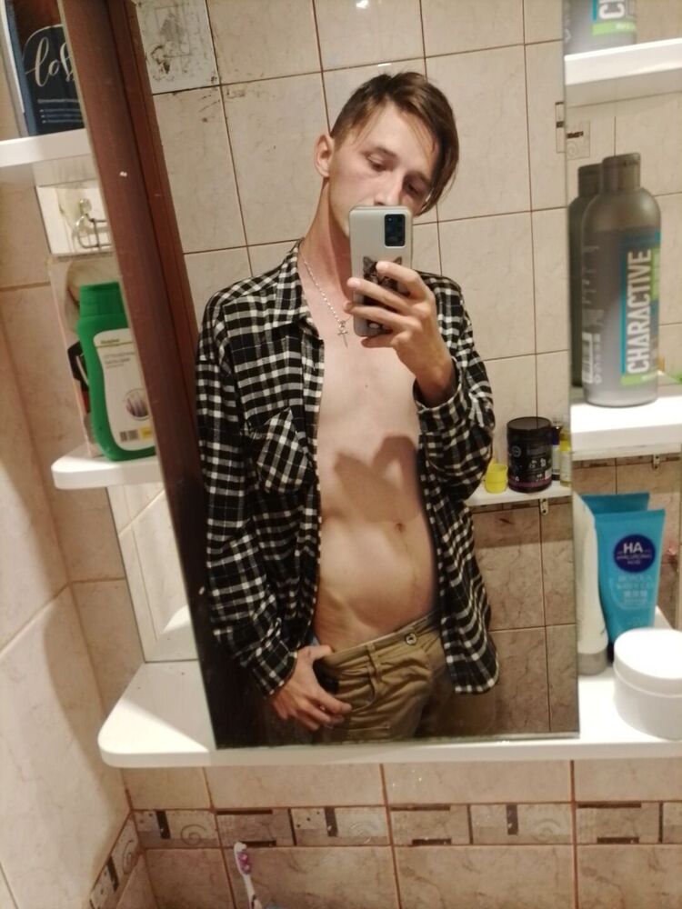 ,   Ilya, 33 ,   ,   , 