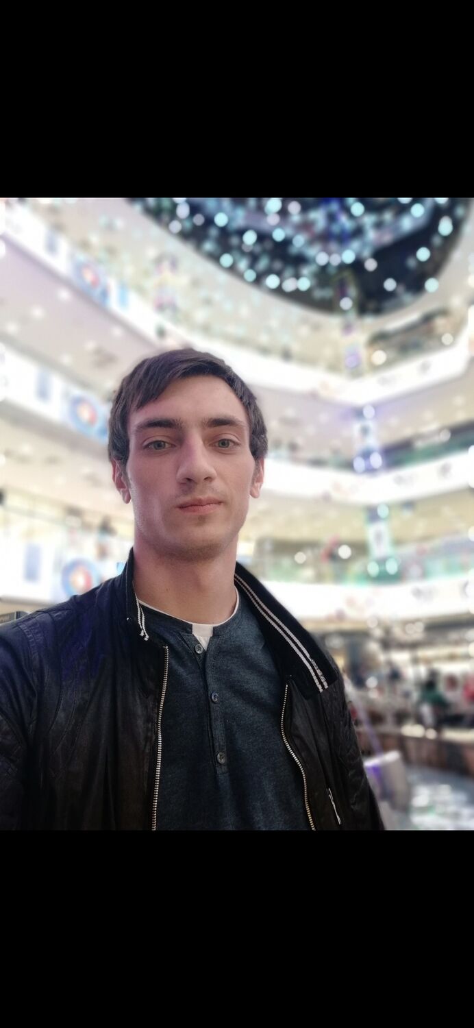  29546233  Vladimir, 32 ,    