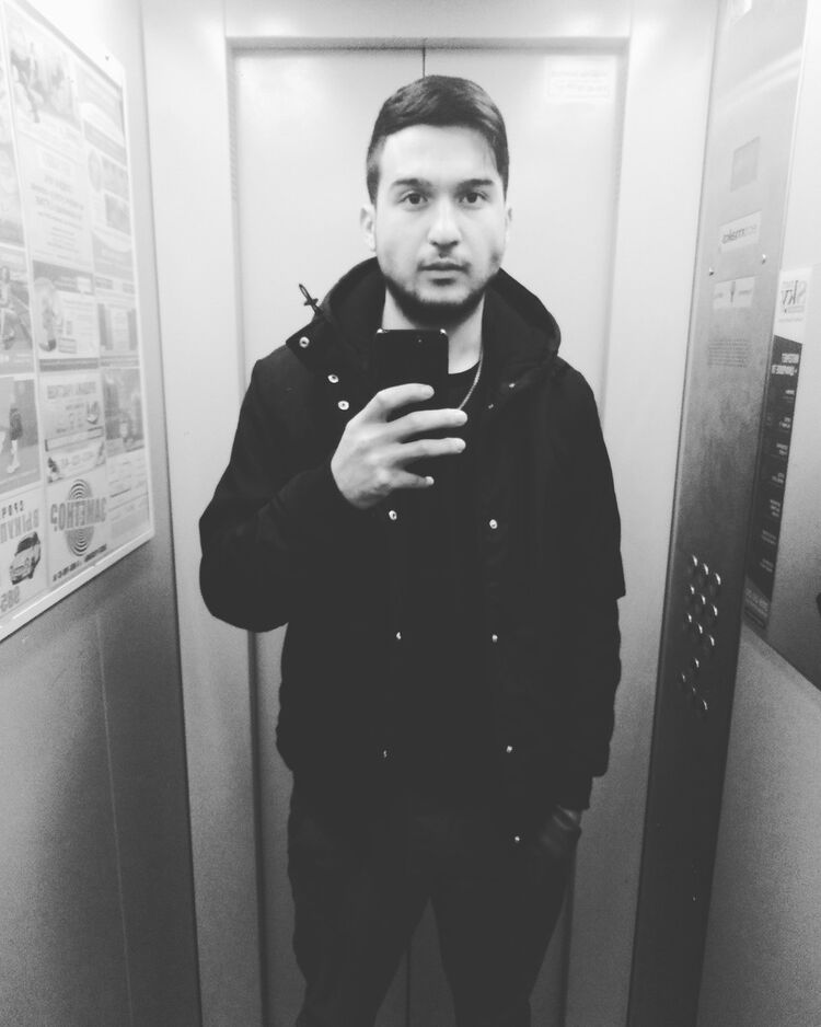  18375673  , 33 ,    -