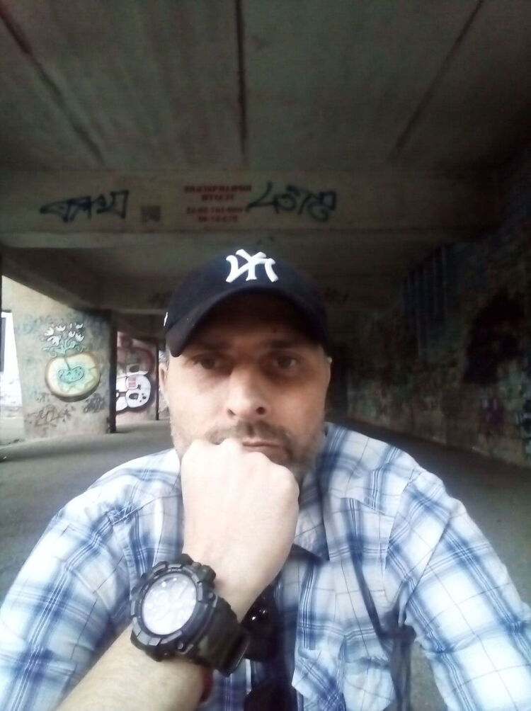  44126443  , 46 ,    