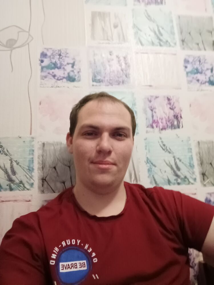  31019163  Vladimir, 28 ,    