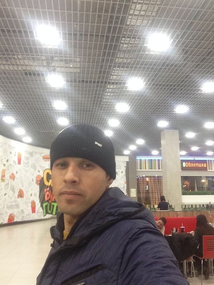  14626953  Abdulatif, 35 ,     