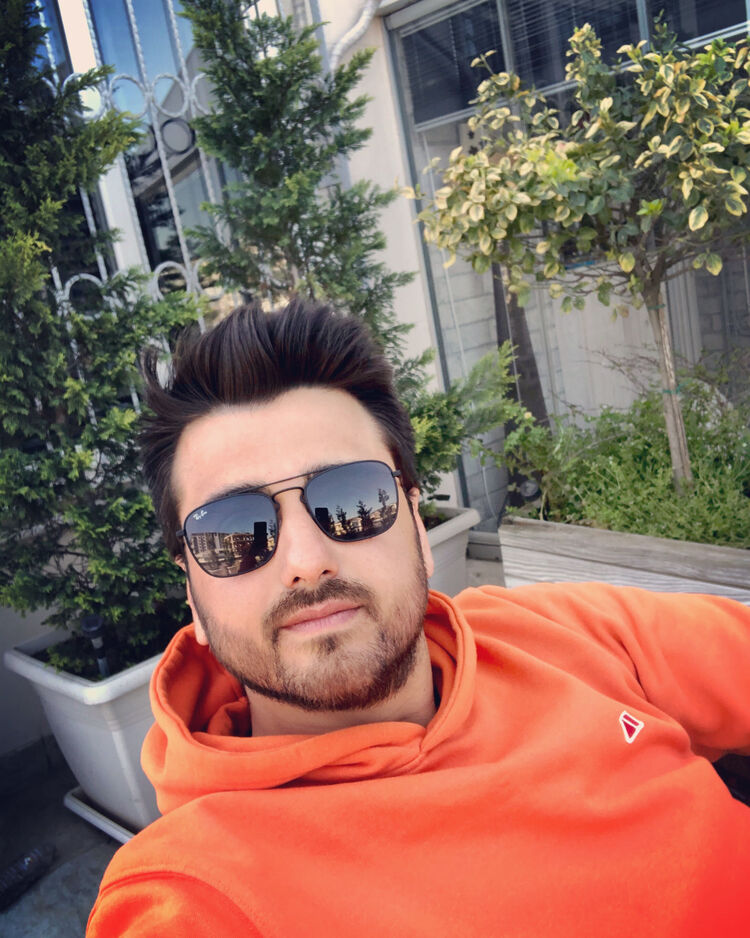  Esenyurt,   Alper, 36 ,   ,   