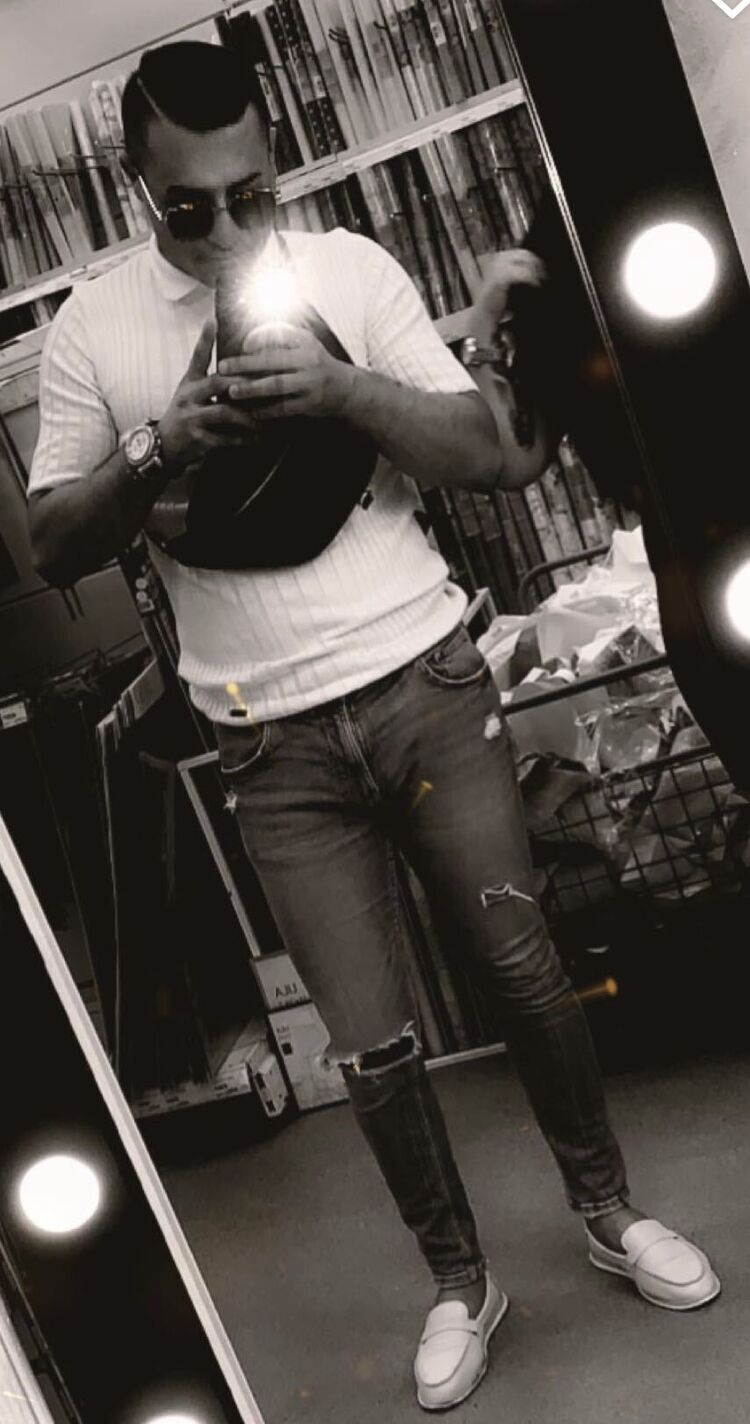 ,   Jon, 33 ,   ,   