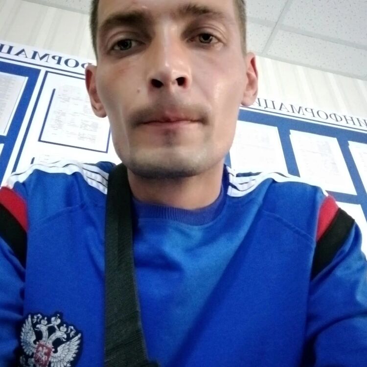  36474623  Ivan, 34 ,    