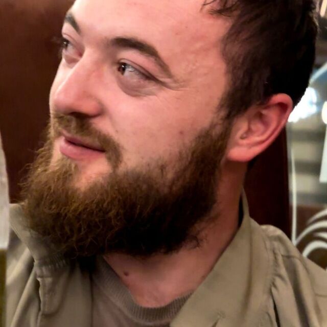  54243273  , 24 ,    -