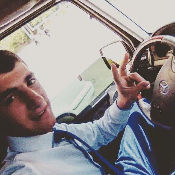  ,   Armen, 29 ,   
