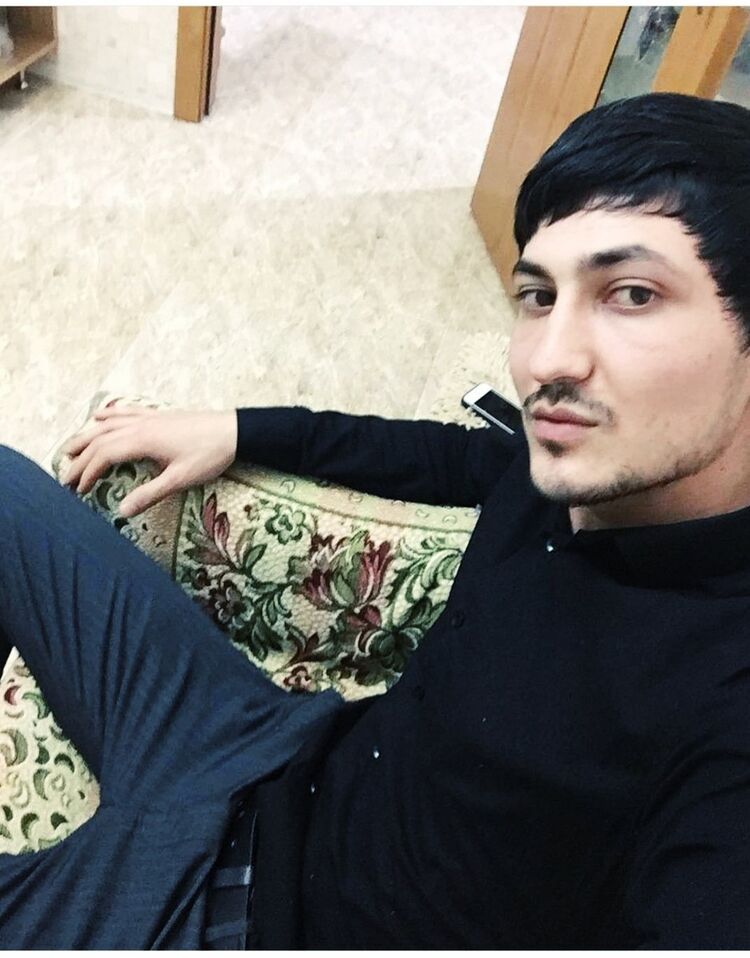  18117703  Suleyman, 30 ,    