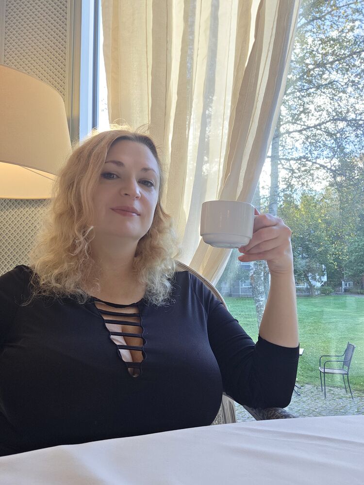  54114213  , 39 ,    -