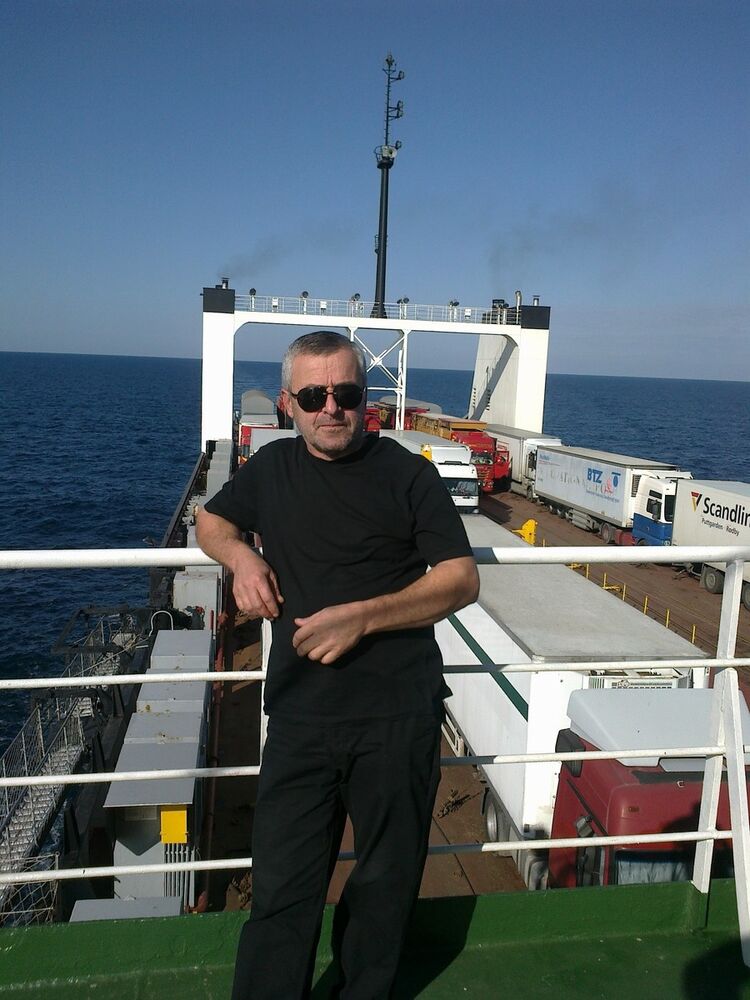  ,   Merab, 56 ,   , 