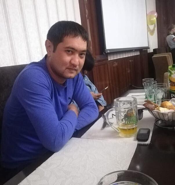  15405423  Berik, 38 ,    