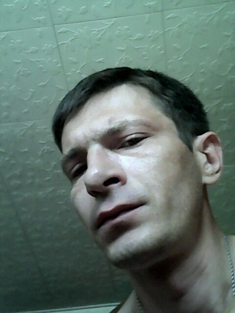  8029973  Andrey, 45 ,    