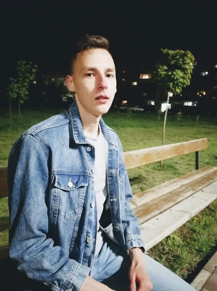  --,   , 22 ,     , 