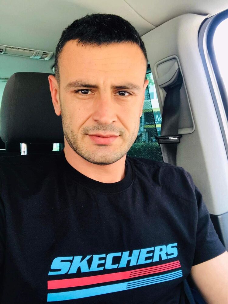  46719003  Erkan, 37 ,    
