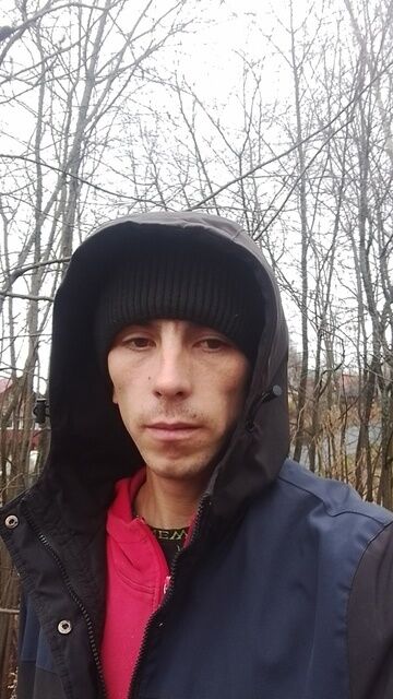  50023973  , 28 ,    
