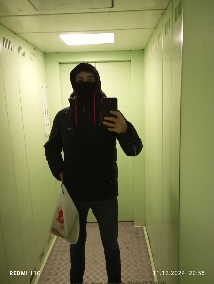  49790263  , 40 ,    