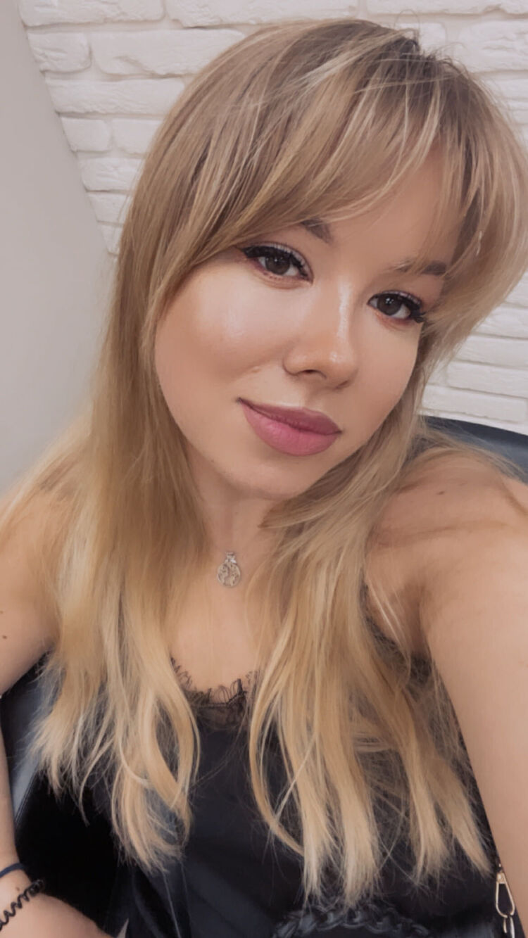  26189133  Mari, 33 ,    