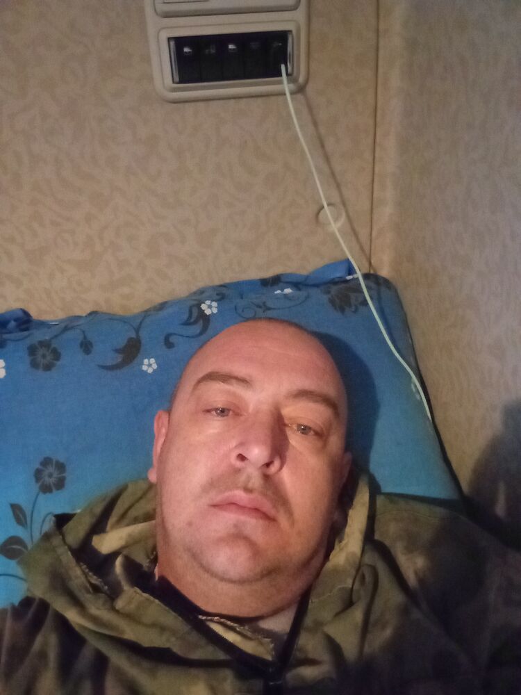  49061813  , 46 ,    