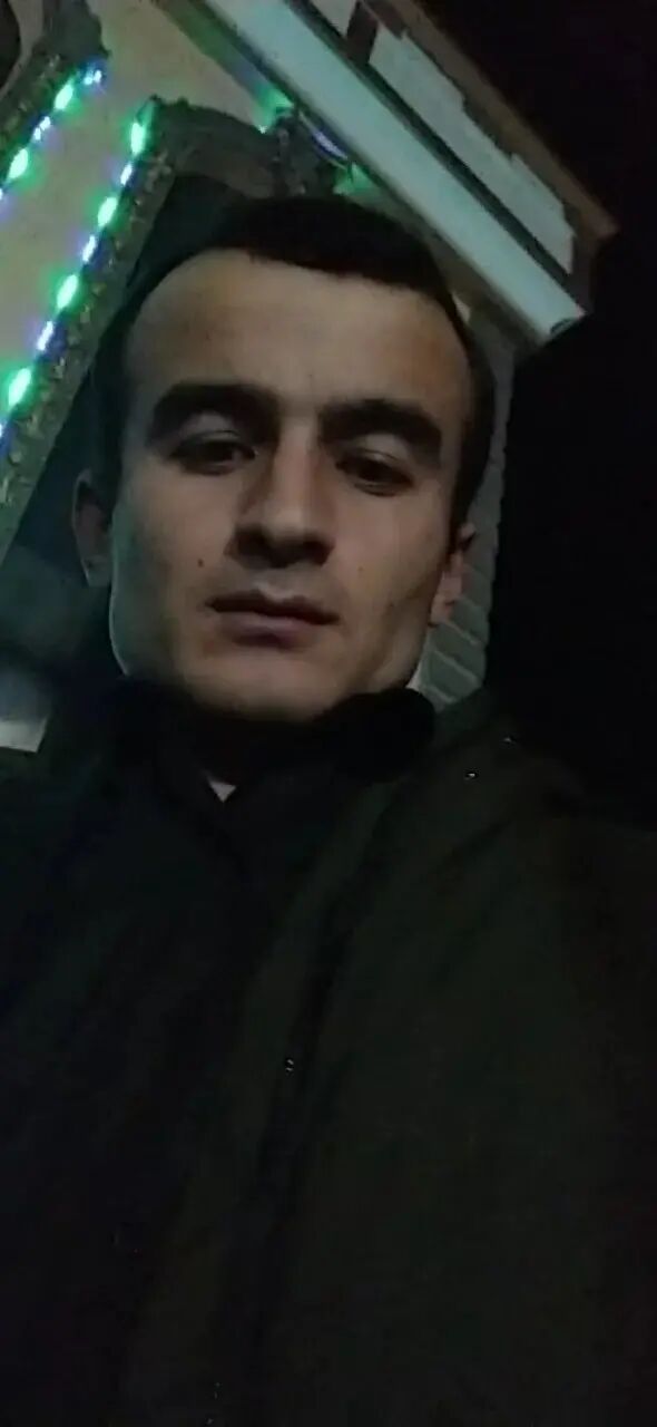  48843553  , 33 ,    --