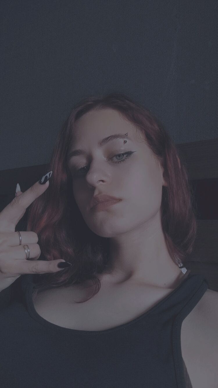  28242973  , 21 ,    