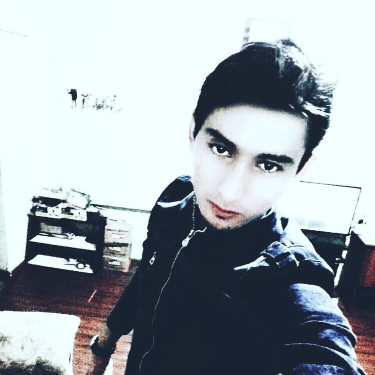  44759703  Akmal, 31 ,    
