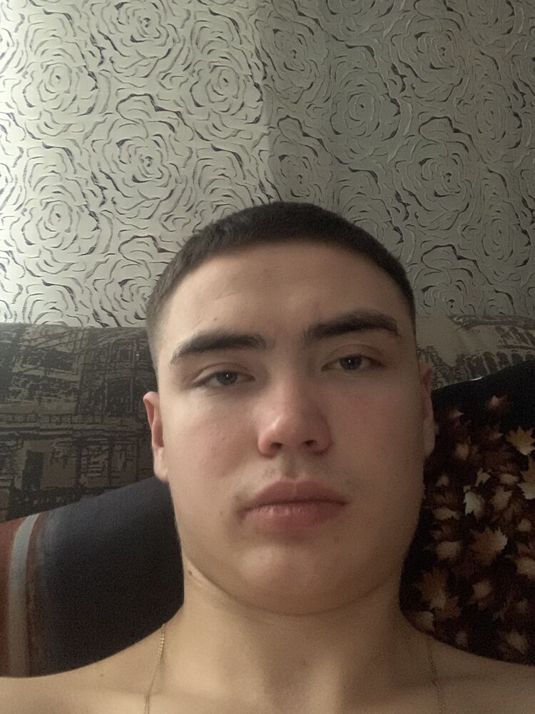  40194743  , 23 ,    