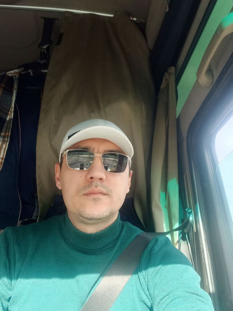  42751023  , 39 ,    
