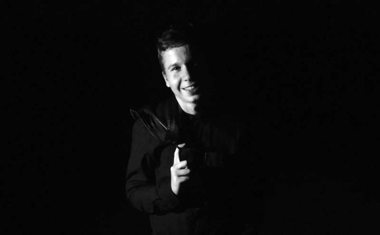 ���� 25519773 ����� ������, 24 ����, ���� ���������� � ������ ���������