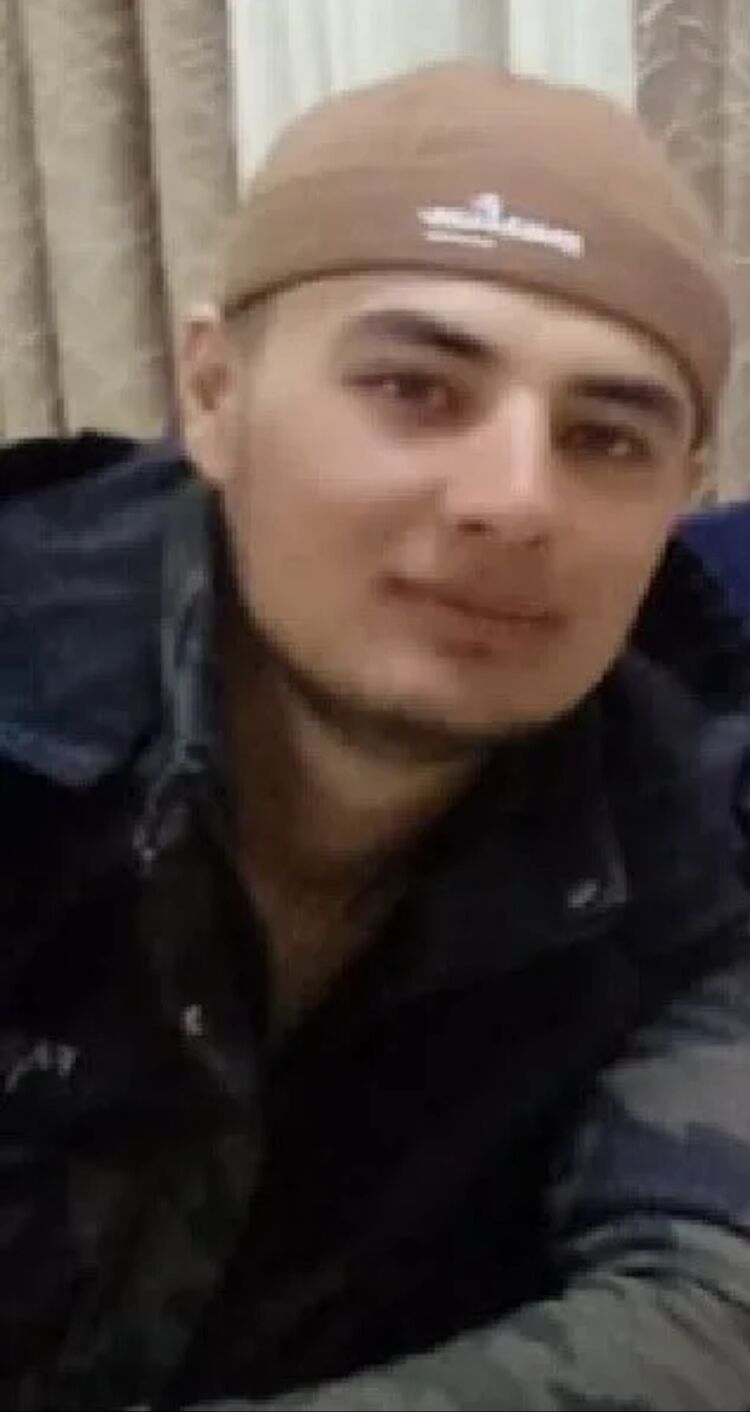  44456353  , 24 ,    