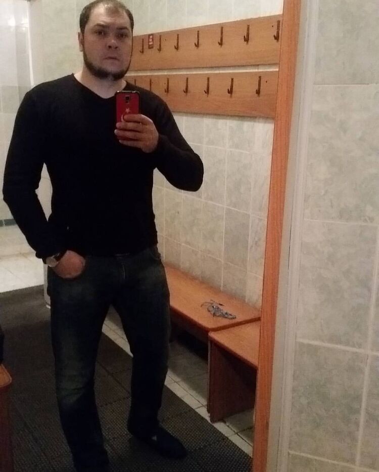  ,   Andrei, 37 ,   ,   , c 
