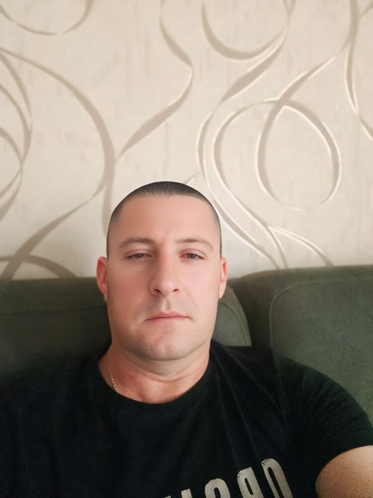  48182573  , 39 ,    