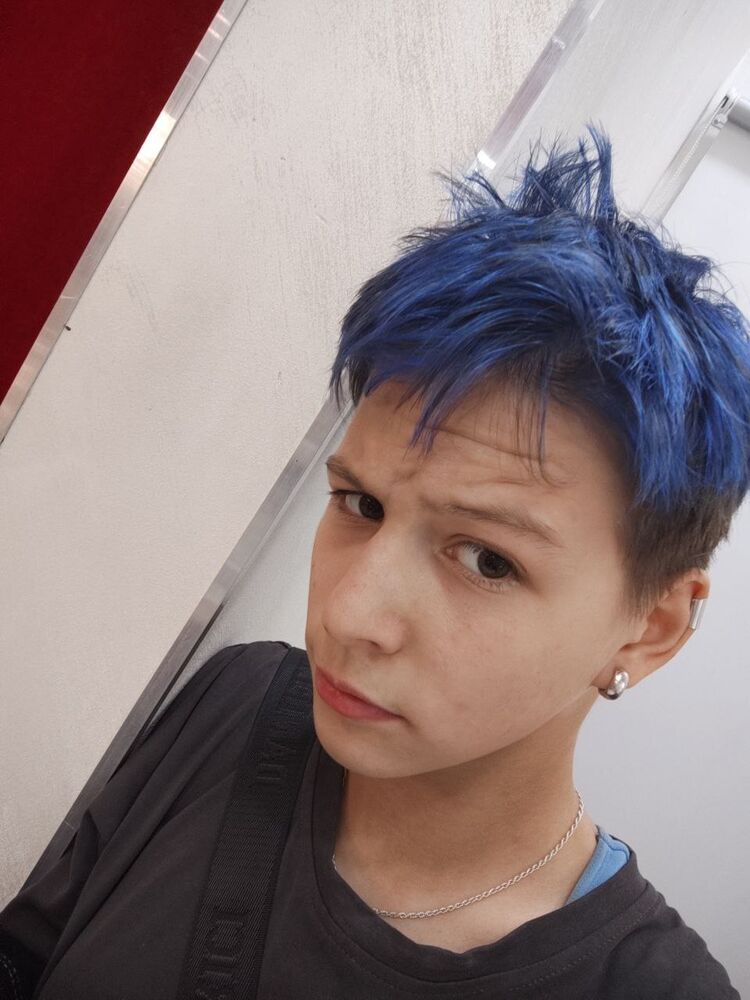  54523663  Sasha, 18 ,    