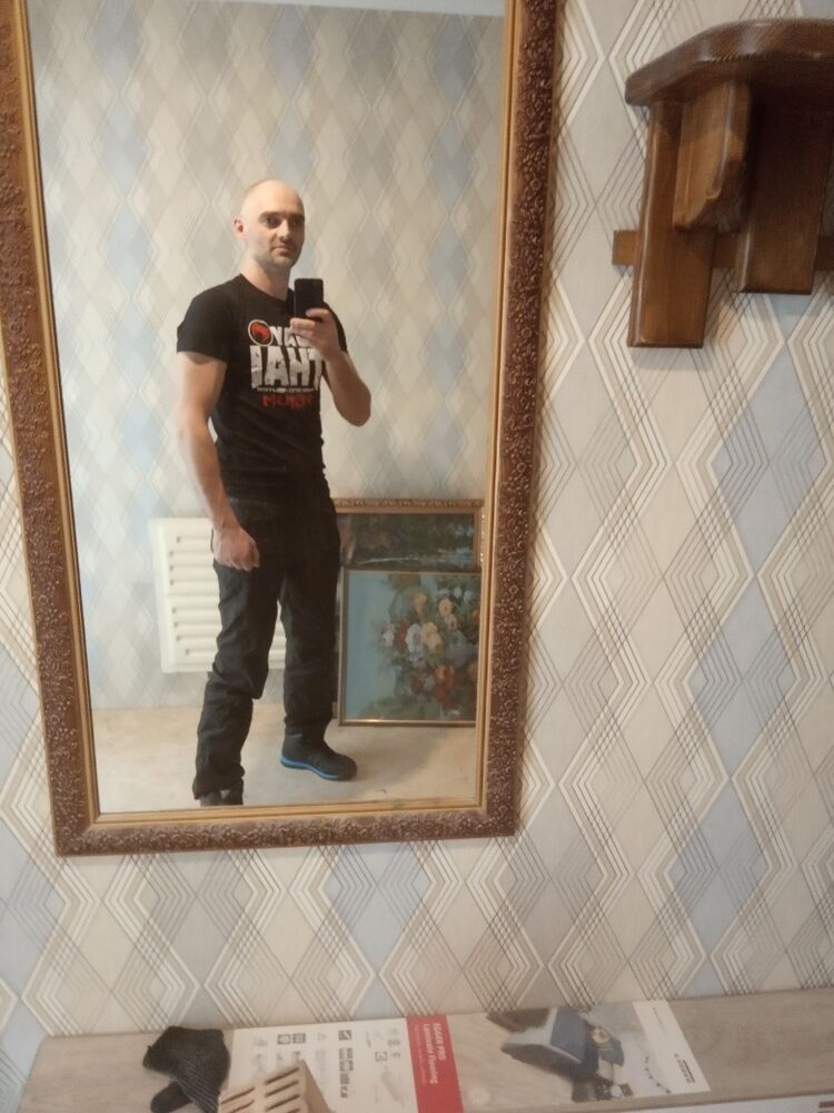  24198693  , 44 ,    