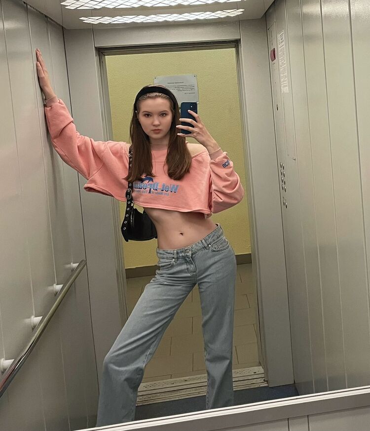  36858293  , 21 ,    -