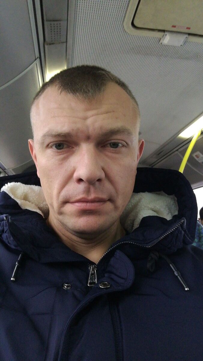  -,   German, 44 ,     , c 
