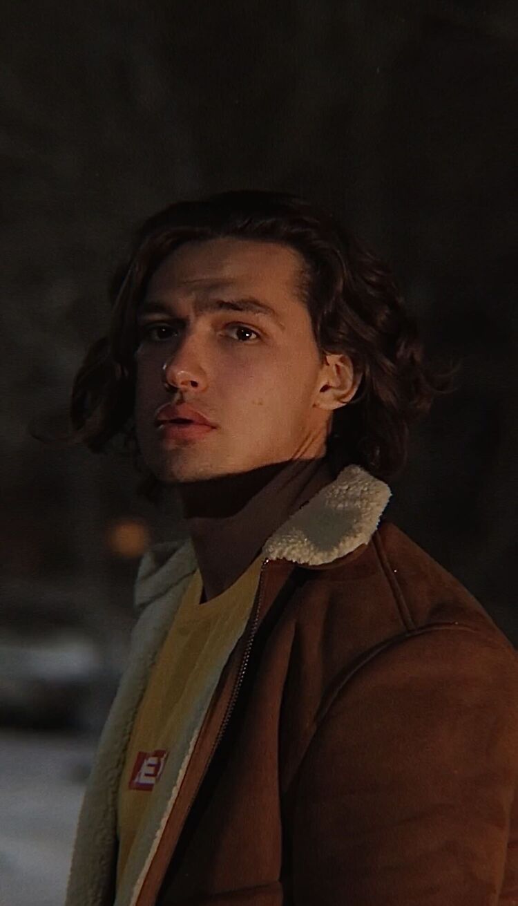 ���� 38779543 ������� �������, 28 ���, ���� ���������� � �����-����������