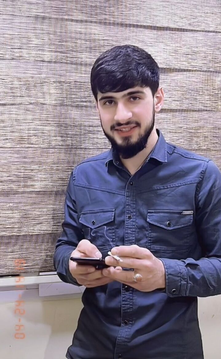  ,   Nahid, 25 ,   ,   