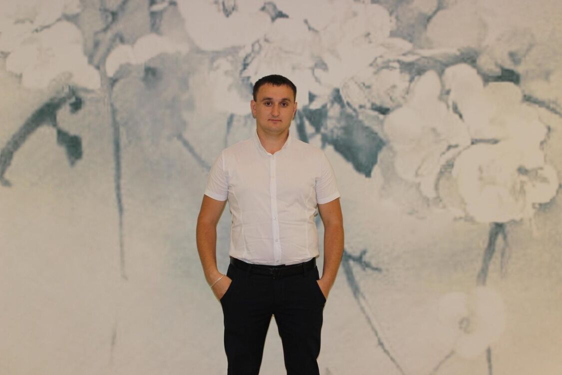  ,   Ilya, 33 ,   ,   , c 