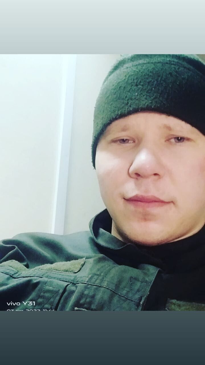  33445873  , 25 ,    
