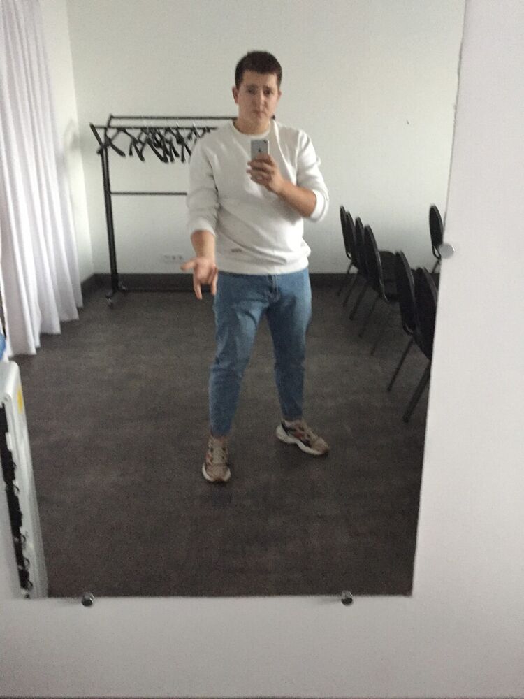  ,   Sasha, 24 ,   ,   , c 