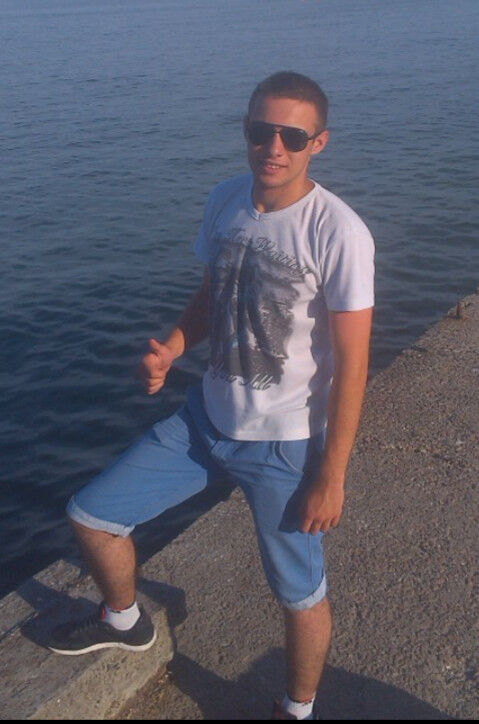  ,   Aleks, 30 ,   